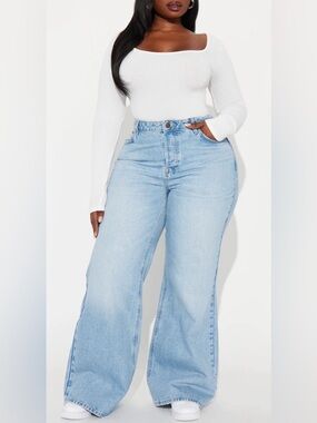 Fashion Nova Meant to be Non-Stretch Wide Leg Jeans Size 13 Light Blue Wash NWT